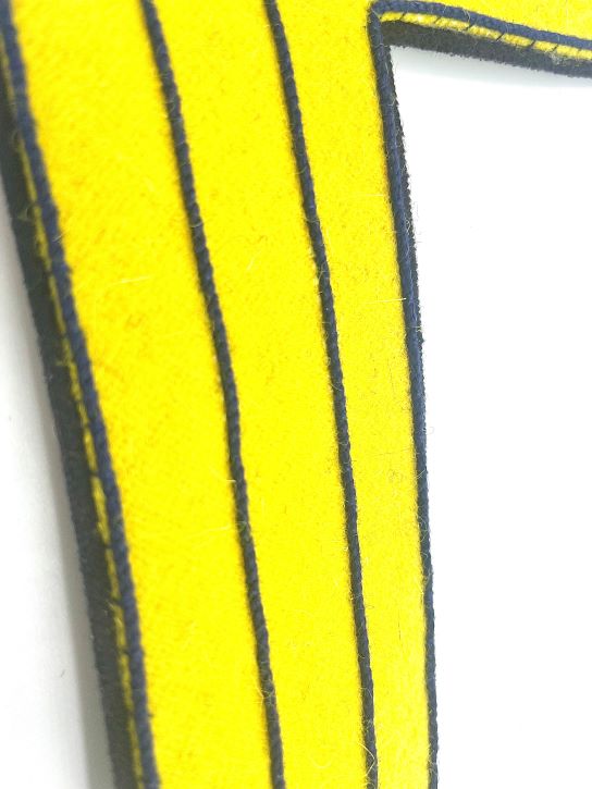 iwChevron_Sgt_detail