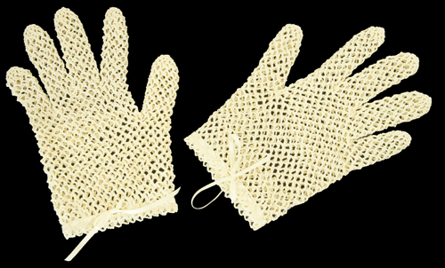 GlovesEcru_SM