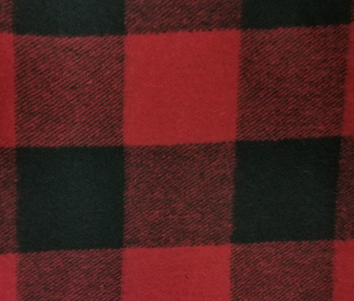 BlanketWoolPlaidRedDetail_SM